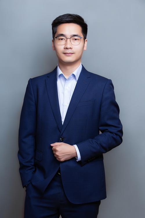 颜珍可 制片统筹总监